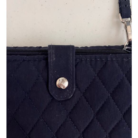 Vera Bradley Tech RFID Smartphone Wristlet Protection Classic Navy - Picture 3 of 10